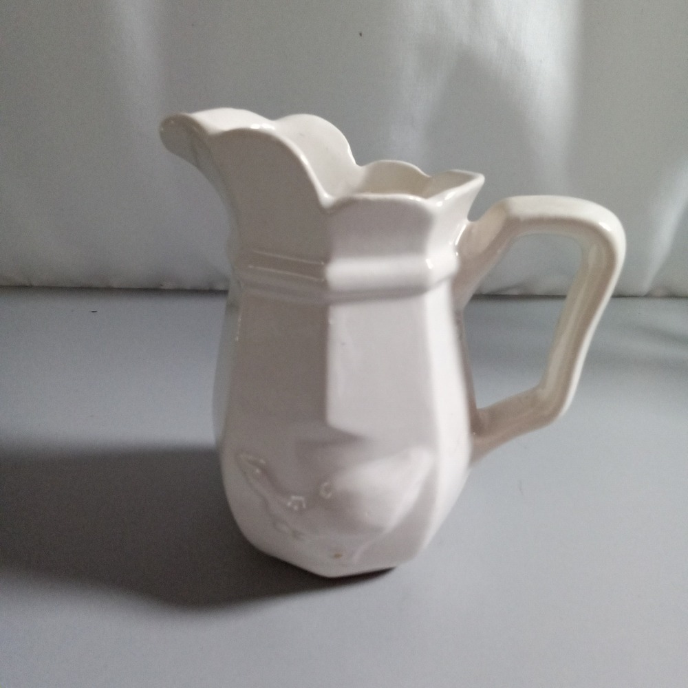 Vintage White Ceramic Bird Pitcher Scalloped Rim Octagonal Creamer 5.25 inch